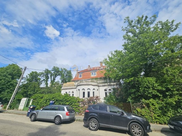 Eladó téglalakás, Budapesten, II. kerületben 184.9 M Ft