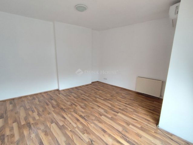 Eladó téglalakás, Budapesten, VI. kerületben 208.278 M Ft