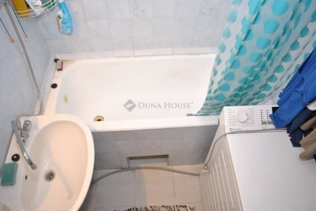 Eladó téglalakás, Budapesten, XX. kerületben 49.9 M Ft, 1 szobás