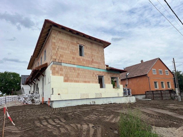Eladó ikerház, Fóton 115 M Ft, 4 szobás / költözzbe.hu