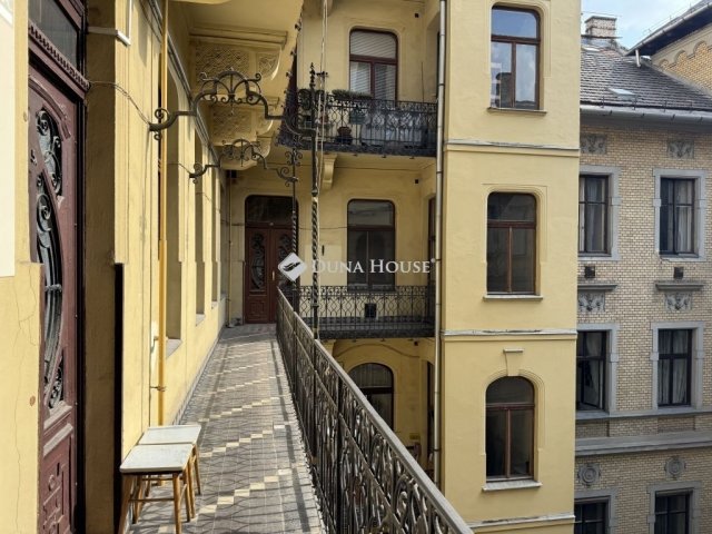 Eladó téglalakás, Budapesten, IX. kerületben 89.9 M Ft, 3 szobás
