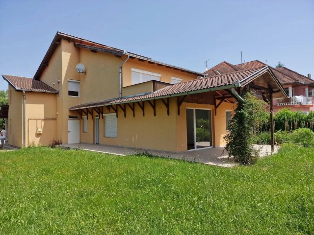 Eladó családi ház, Kehidakustányban 128.1 M Ft, 5 szobás
