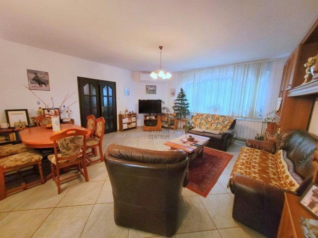 Eladó családi ház, Budapesten, XVI. kerületben 229 M Ft