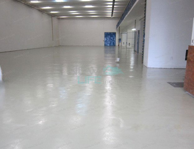 Kiadó ipari ingatlan, Győrött 1000 E Ft / hó