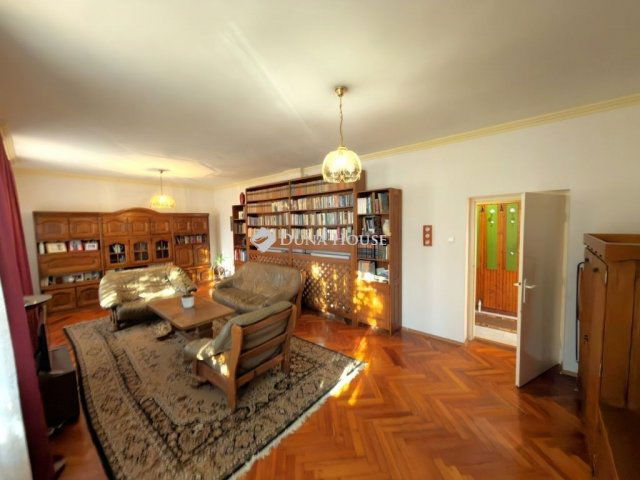 Eladó családi ház, Dorogon 79.9 M Ft, 4 szobás