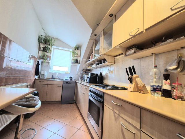 Eladó téglalakás, Budapesten, X. kerületben 79.9 M Ft, 3 szobás