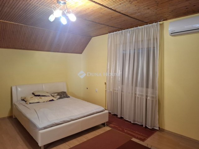 Eladó családi ház, Algyőn 129 M Ft, 5 szobás