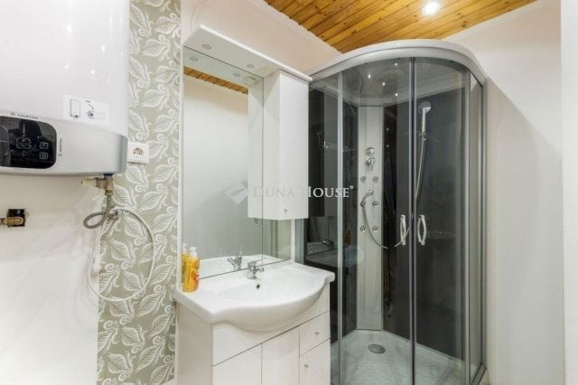 Eladó téglalakás, Budapesten, VIII. kerületben 49.9 M Ft