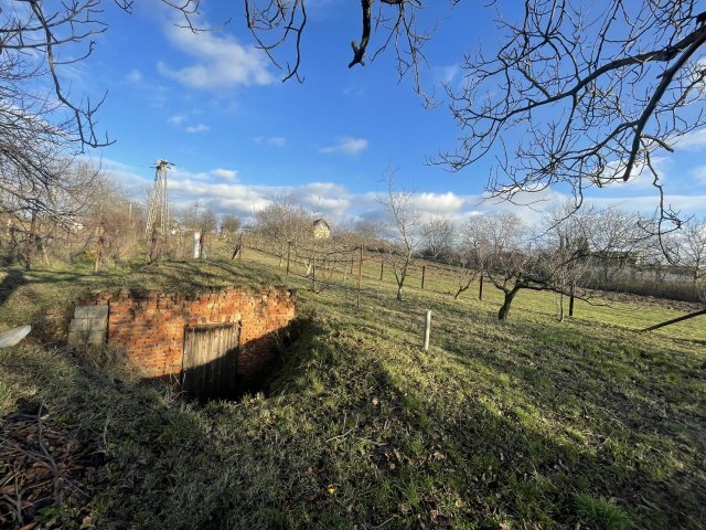 Eladó mezogazdasagi ingatlan, Tatabányán 11.8 M Ft