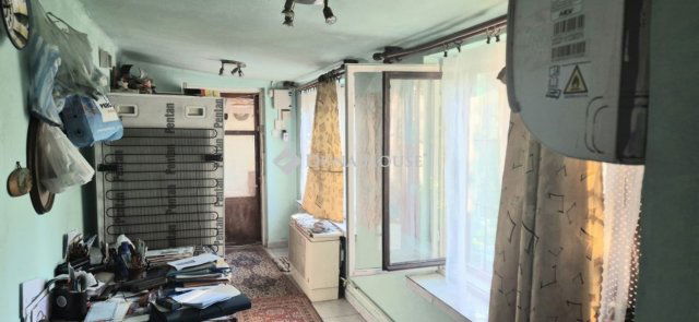 Eladó családi ház, Kiskunfélegyházán 21.5 M Ft, 2 szobás