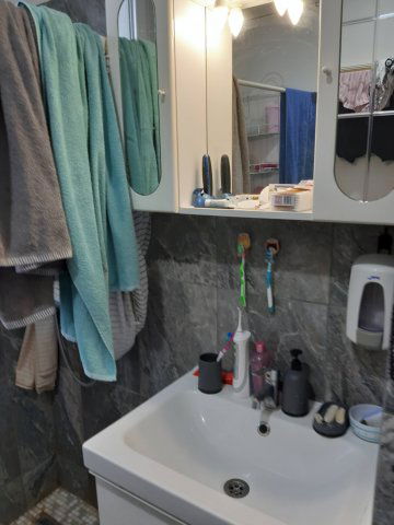 Eladó téglalakás, Oroszlányban 29 M Ft, 1+1 szobás