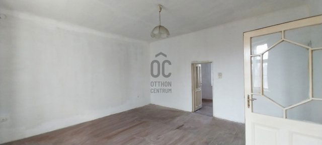Eladó családi ház, Nyársapáton 25.5 M Ft, 3 szobás