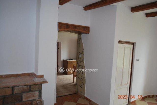 Eladó családi ház, Tiszaszentimrén 14.99 M Ft, 2 szobás