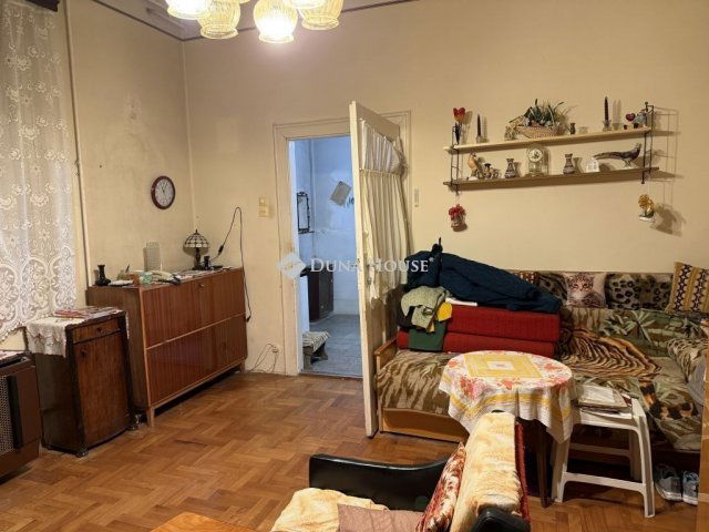 Eladó családi ház, Budapesten, XX. kerületben 30 M Ft, 1 szobás