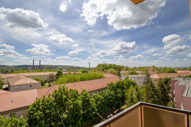 Eladó téglalakás, Ajkán, Sport utcában 34.9 M Ft, 1+2 szobás