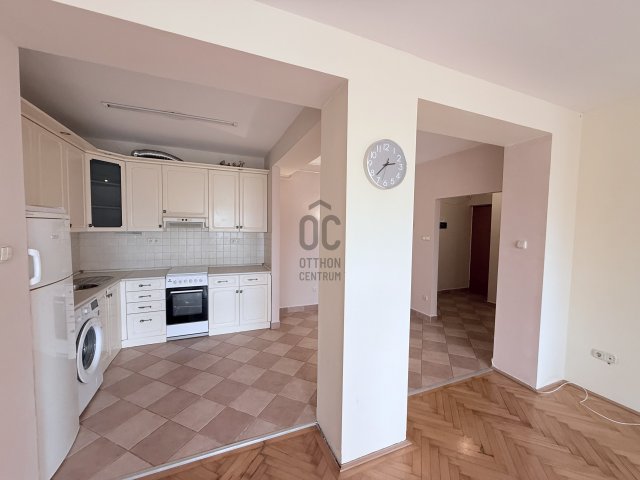 Kiadó téglalakás, albérlet, Győrött 280 E Ft / hó, 3 szobás