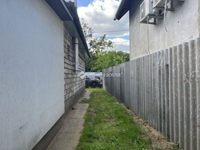 Eladó családi ház, Monorierdőn 60 M Ft, 4 szobás