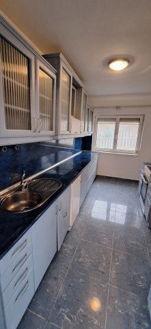 Eladó családi ház, Budaörsön 180 M Ft, 5 szobás