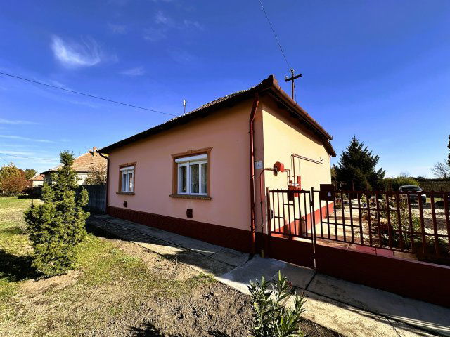 Eladó családi ház, Végegyházán 12.5 M Ft, 3 szobás