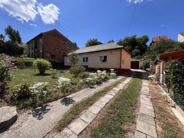 Eladó családi ház, Kaposváron, Csalogány utcában 39 M Ft