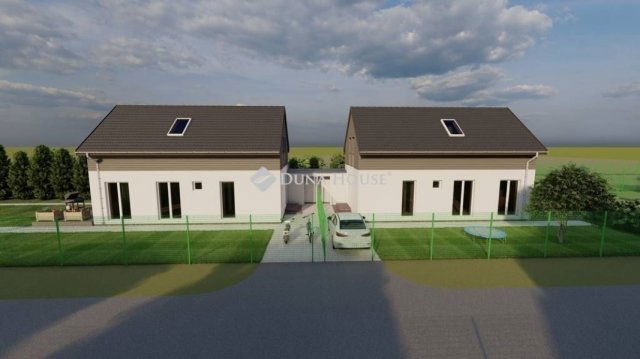 Eladó családi ház, Szegeden 112 M Ft, 3+1 szobás