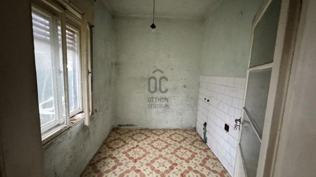 Eladó családi ház, Budapesten, XVI. kerületben 82 M Ft, 4 szobás