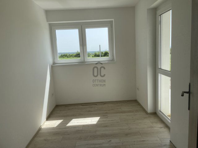Kiadó téglalakás, albérlet, Sopronban 450 E Ft / hó, 6 szobás