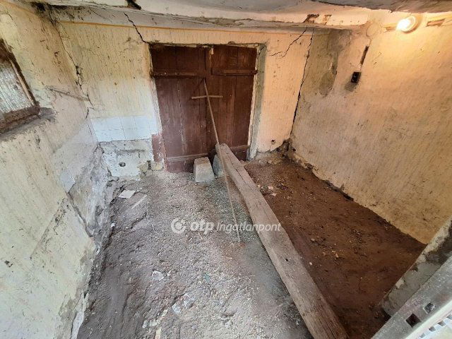 Eladó telek, Tiszakécskén 5.5 M Ft / költözzbe.hu