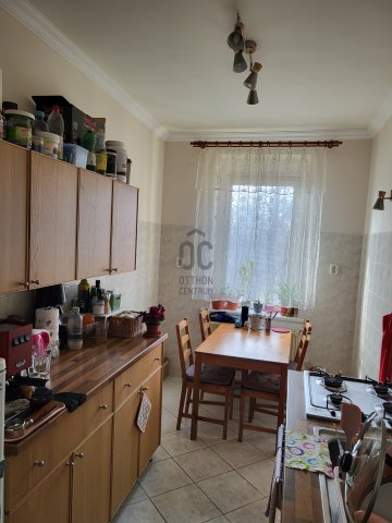 Kiadó téglalakás, albérlet, XI. kerületben, Ménesi úton