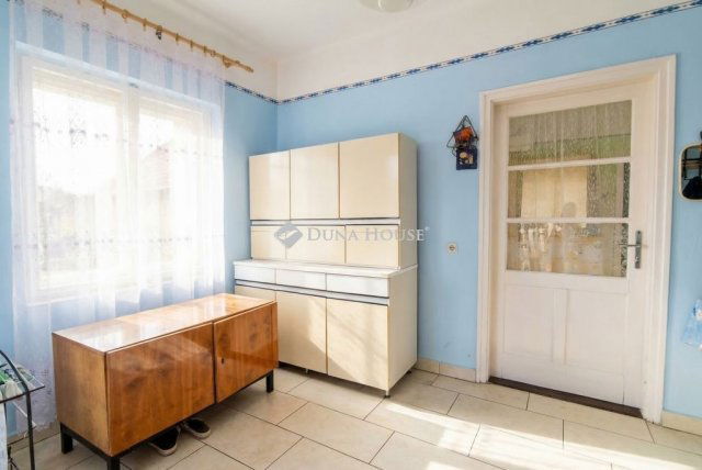 Eladó családi ház, Városföldön 62 M Ft, 2 szobás