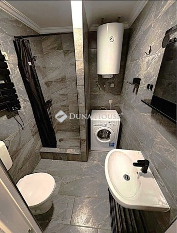 Eladó téglalakás, Sopronban 79 M Ft, 3 szobás