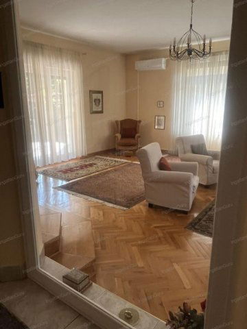 Eladó családi ház, Kecskeméten 139 M Ft, 5+2 szobás