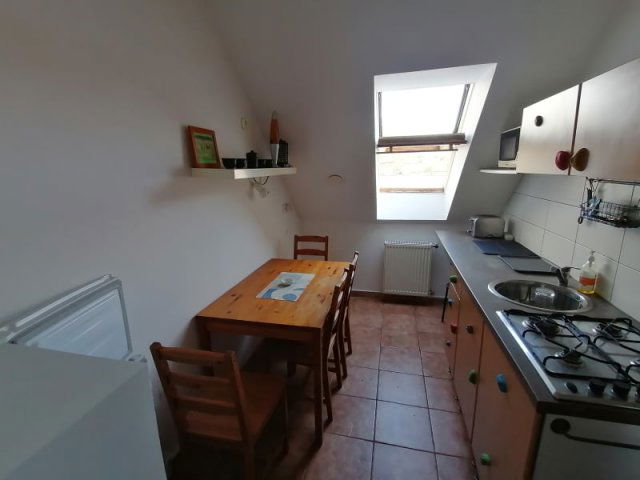 Eladó téglalakás, Piliscsabán 49.9 M Ft, 1 szobás