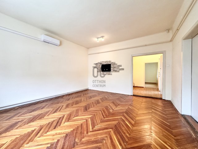 Eladó családi ház, Győrött 79.9 M Ft, 3 szobás