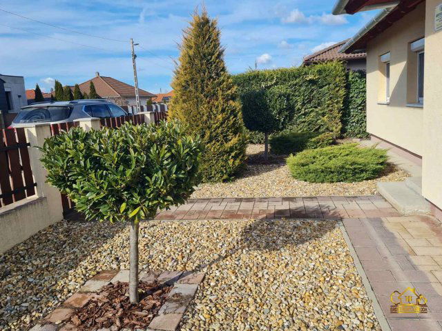 Eladó családi ház, Tökölön 119.9 M Ft, 3+1 szobás