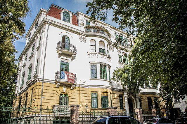 Kiadó iroda, Budapesten, XIV. kerületben, Zichy Géza utcában