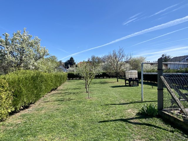 Eladó családi ház, Százhalombattán 128 M Ft, 5+1 szobás