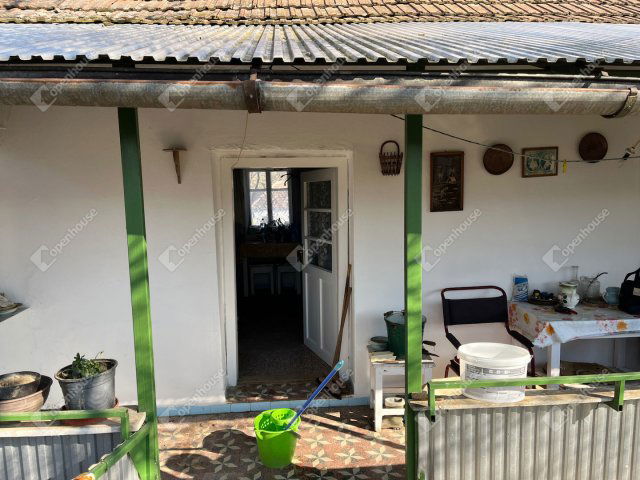 Eladó családi ház, Orosztonyon 12.9 M Ft, 3 szobás