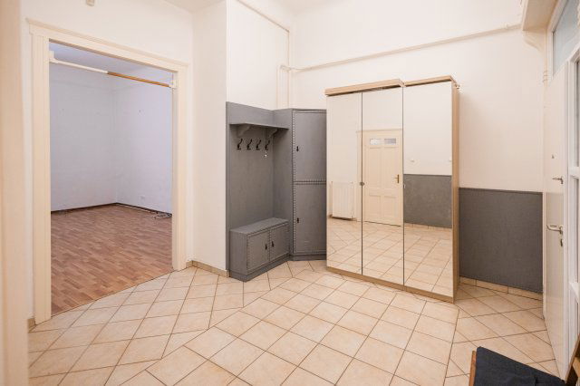 Eladó téglalakás, Budapesten, I. kerületben 99 M Ft, 1 szobás