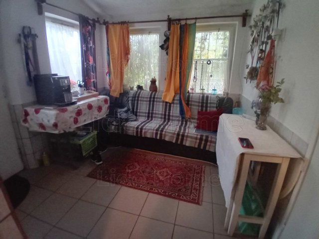 Eladó családi ház, Szőlősgyörökön 24.99 M Ft