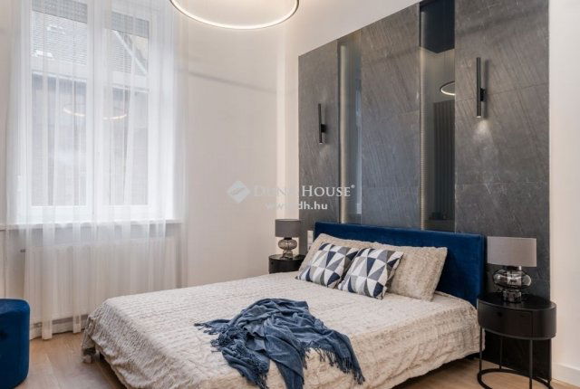 Eladó téglalakás, Budapesten, II. kerületben 164 M Ft, 2 szobás