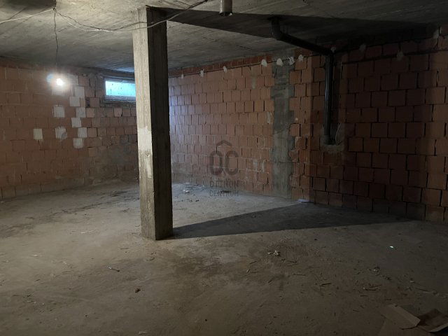 Eladó családi ház, Budapesten, XIV. kerületben 35.9 M Ft