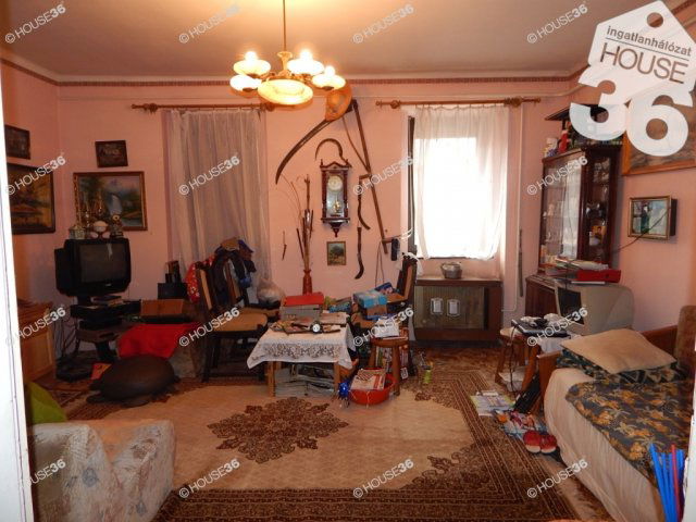 Eladó családi ház, Kecskeméten 36.5 M Ft, 3 szobás