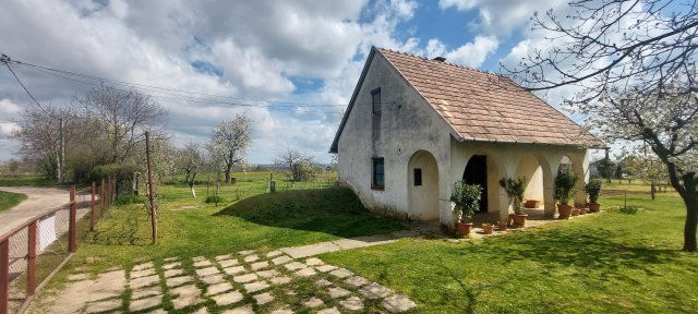 Eladó családi ház, Dombóváron 11 M Ft, 2+1 szobás