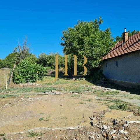 Eladó telek, Rózsaszentmártonon 4.5 M Ft / költözzbe.hu