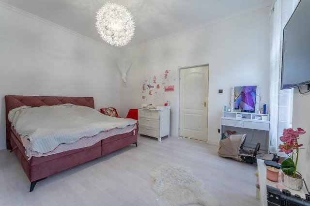 Eladó téglalakás, Budapesten, X. kerületben 84.9 M Ft, 3 szobás