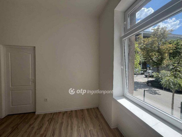 Eladó téglalakás, Budapesten, XIII. kerületben 58.49 M Ft