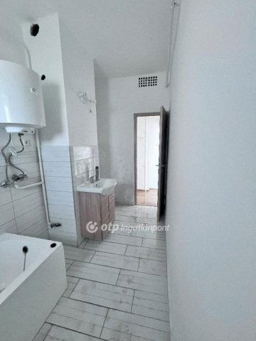 Eladó téglalakás, Bátonyterenyén 19.9 M Ft, 2 szobás