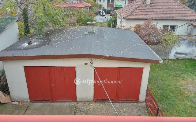 Eladó családi ház, Érden 109.9 M Ft, 6+1 szobás