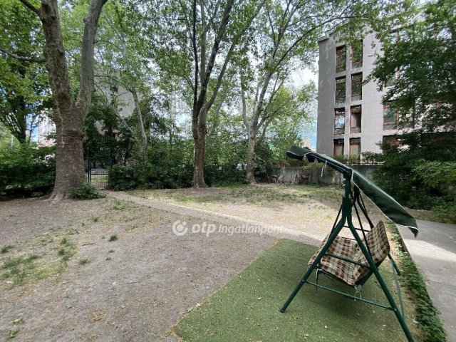 Eladó téglalakás, Budapesten, XI. kerületben 99 M Ft, 2+1 szobás